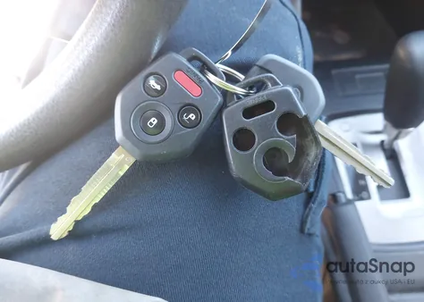 2015 Subaru Forester 2.5I Premium z USA, uszkodzony, nr VIN JF2SJADC1FH827078